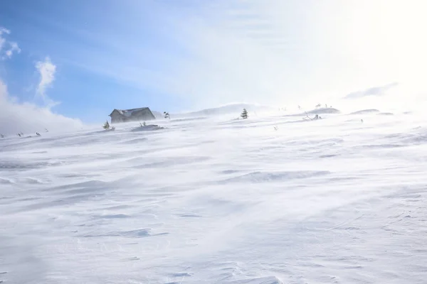 Mountain Resort Snowstorm Winter Day — Stock Photo, Image