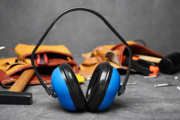 Headphones Tools Table Hearing Protection — Stock Photo, Image