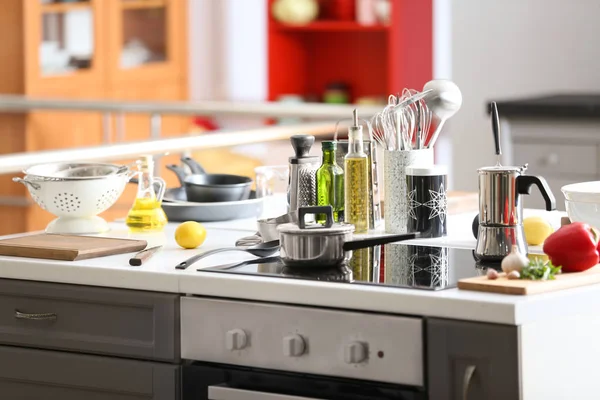 Utensilios de cocina preparados para clases de cocina —  Fotos de Stock