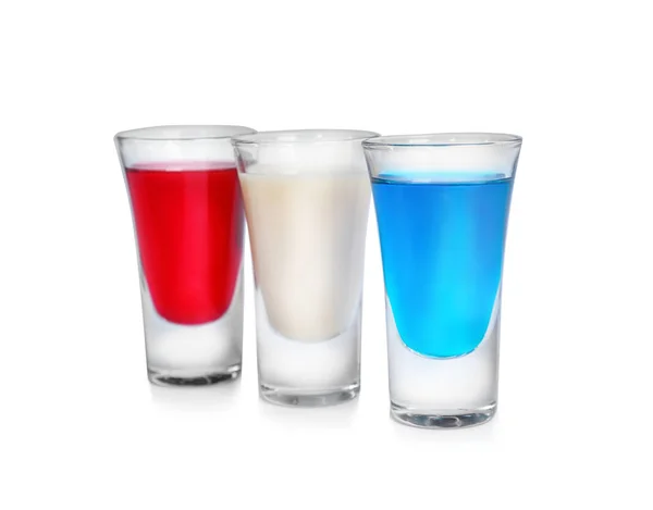 Cocktail Nei Colori Della Bandiera Americana Sfondo Bianco — Foto Stock