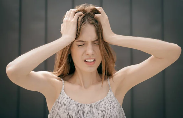 Mujer Joven Deprimida Aire Libre — Foto de Stock