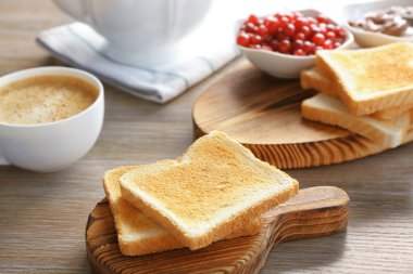 lezzetli kahvaltı tost ile kurulu