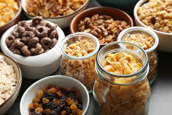 Diversi cereali sani per la colazione — Foto Stock