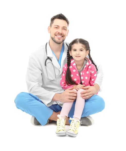 Médico Niños Con Niña Sobre Fondo Blanco —  Fotos de Stock