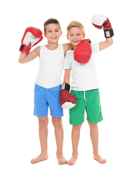 Bonitos Meninos Luvas Boxe Fundo Branco — Fotografia de Stock