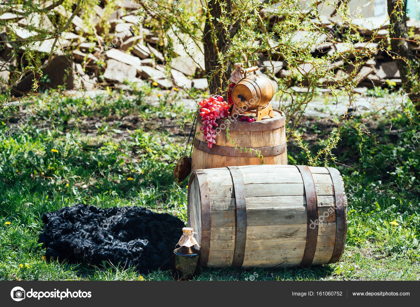 Old Wooden Wine Barrel Bottle Wine Grapes Wedding Decorations
