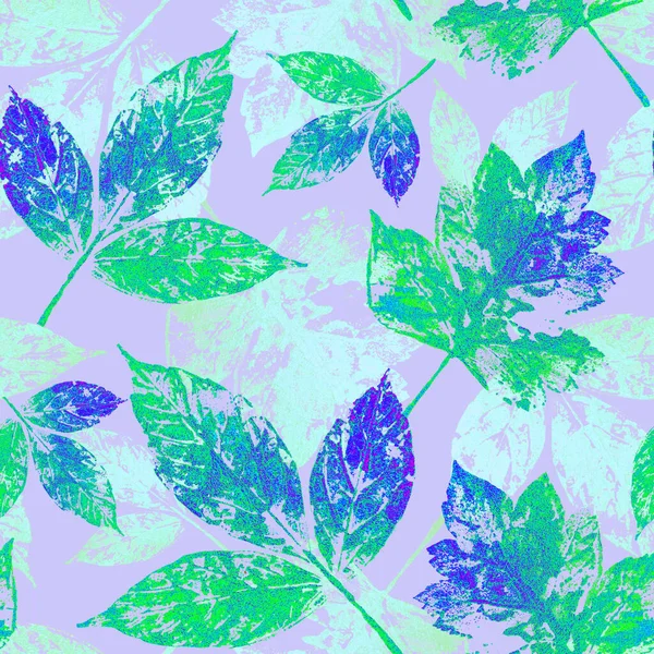 花纹无缝 绿叶和蓝叶呈紫色 手绘风格 纺织品 装饰和包装材料的色彩斑斓的背景 — 图库照片