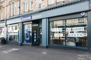 Kendal Cumbria UK 6 Nisan 2020 Yurt Arası İnşaat Topluluğu, Finkle Caddesi Kendal Cumbria UK