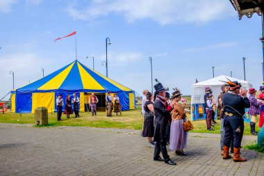 İngiltere Morecambe 22 Temmuz 2016, Morecambe merkezli bir grup modaya uygun erkek ve kadın festivalidir.