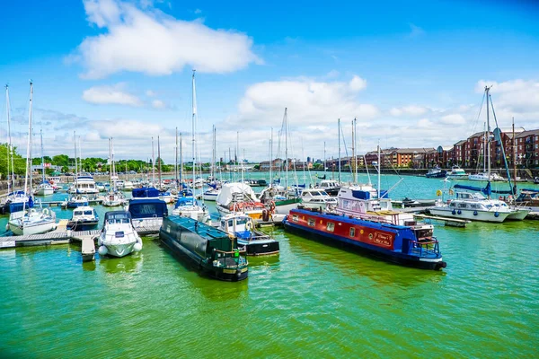 İngiltere Preston 1 Haziran 2016 Preston Riversway Docklands Güneşli bir yaz gününde