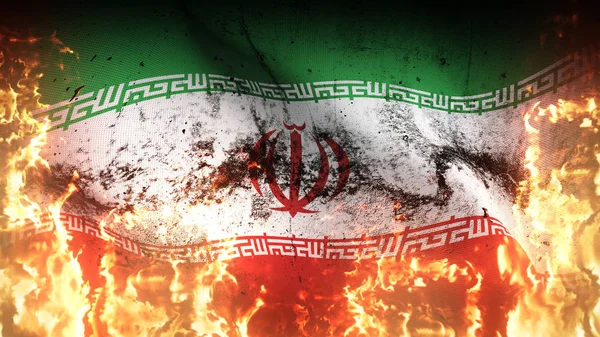 Iran Grunge Bandiera Guerra Sventola Sul Fuoco Bandiera Sporca Iraniana — Foto Stock