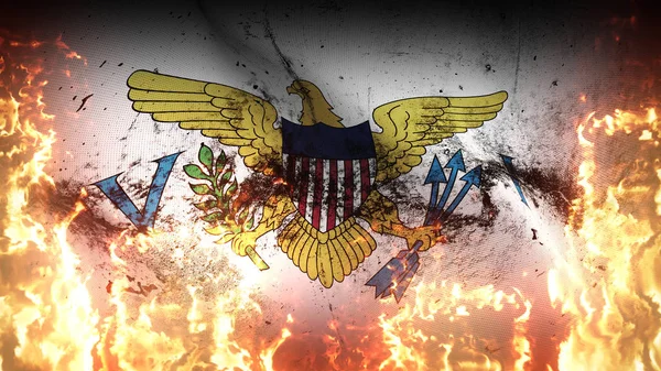アメリカ合衆国バージン諸島私たち州グランジ戦争の旗を火災に手を振っ アメリカ合衆国領バージン諸島風に吹かれる地獄の炎の上の汚れた紛争旗 — ストック写真