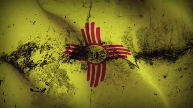 New Mexico US State grunge bayrak sallama döngüsü. Amerika Birleşik Devletleri New Mexico kirli bayrağı rüzgarda dalgalanıyor.