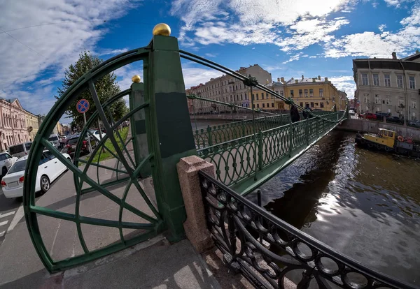 Postkantoor brug in Sint-Petersburg — Stockfoto