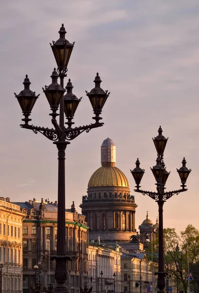 Catedral de San Isaac en San Petersburgo — Foto de Stock