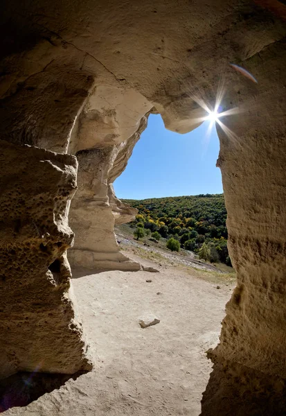 Vista da caverna de Chufut-Kale, Crimeia — Fotografia de Stock