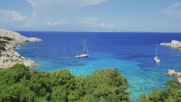 Belle côte de Sardaigne en UHD . — Video