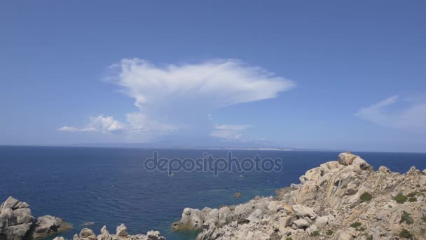 Hermosa costa de Cerdeña en UHD . — Vídeos de Stock