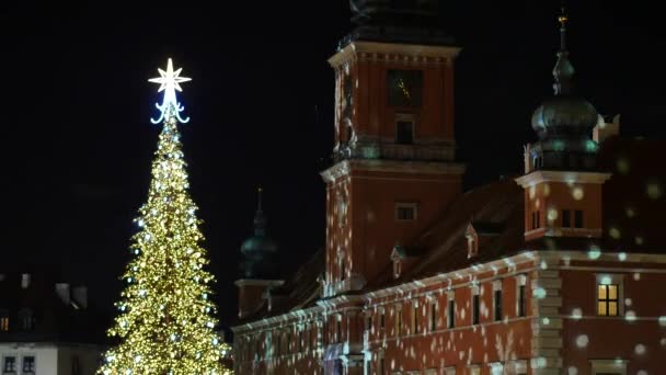 Kerstdecoraties in Warschau, Polen. — Stockvideo