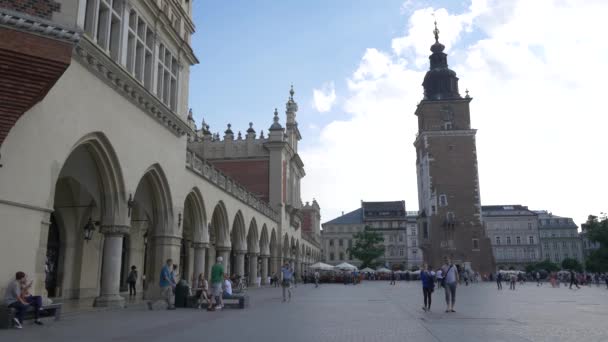 Piazza del mercato di Cracovia durante l'estate . — Video Stock