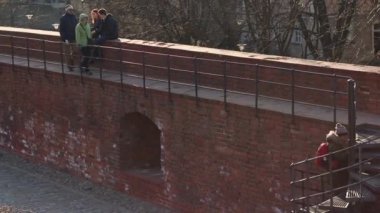 Sokakta tanınmayan insanlar..