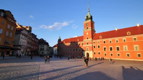 Architektura starého města Varšavy. — Stock video