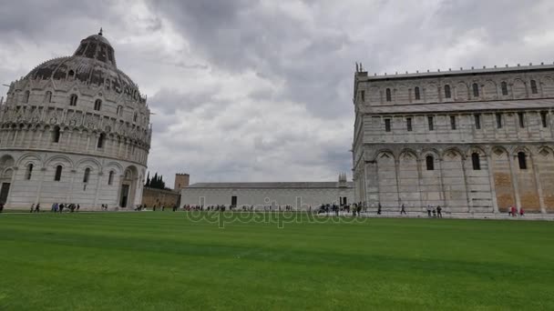 Arkitekturen i Pisa. — Stockvideo