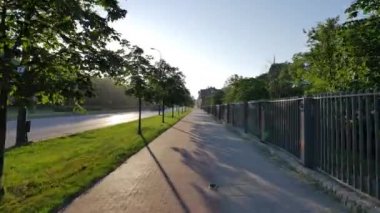 Varşova sokaklarında.