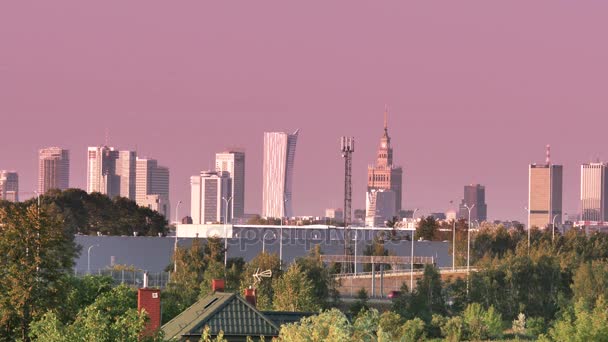 Stadtlandschaft von Polens Hauptstadt. — Stockvideo