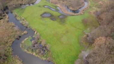 Curvy Nehri'nin havadan görüntüleri.