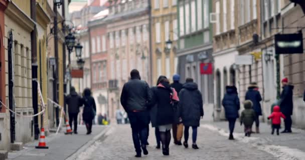 Warszawa Polska Data 01202018 Ludzie Chodzą Ulicach Starego Miasta Warszawie — Wideo stockowe