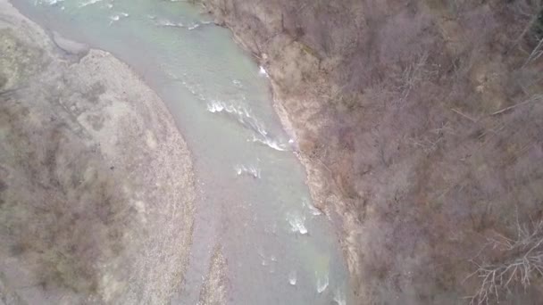 Imágenes Aéreas Del Río Montaña Otoño — Vídeos de Stock