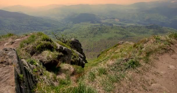Ucrania Bieszczady Montañas Fecha 04302018 Imágenes Uhd Green Hills Hermosas — Vídeos de Stock