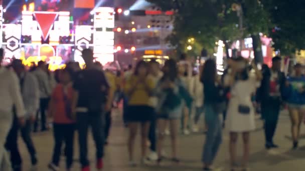 Unerkennbare Menschen Auf Den Straßen Von Hanoi Vietnam — Stockvideo