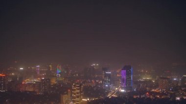 Hanoi en büyük binadan görüldü. Hanoi gece manzarası, Vietnam