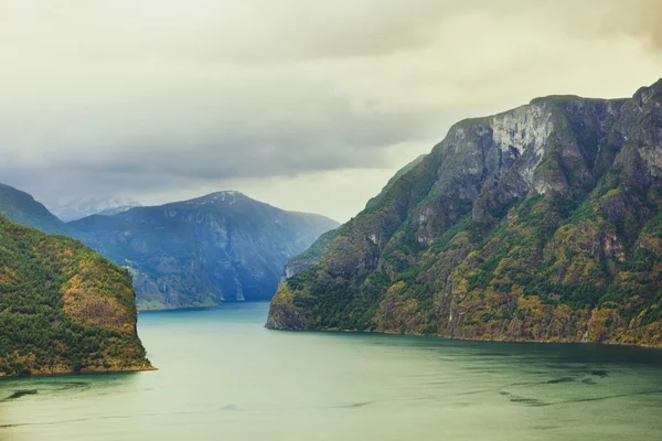 Aurland 从 Stegastein 的角度，挪威的峡湾 — 图库照片