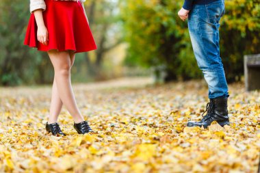 Genç Bayan toplantı kaba erkek.