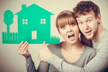 Ekolojik sera ile genç Çift.