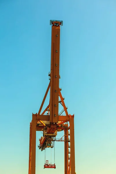Heavy load dockside cranes — Stock Photo, Image
