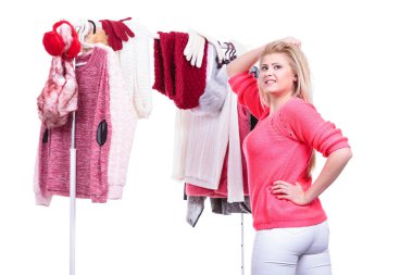 Kadın giyim, kararsızlık seçme ev dolaba