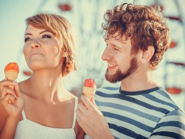 yeme dondurma açık genç Çift
