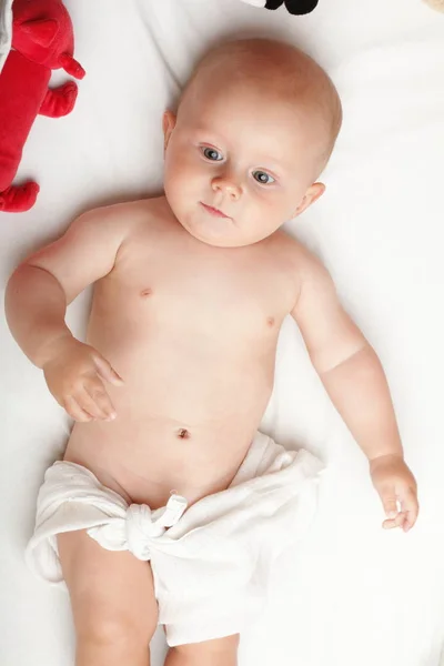 Baby boy in diaper — Stock Photo, Image