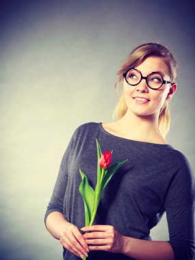 Lale umut hayal tam kızla.