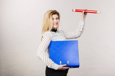 Kadın holding bağlayıcı belgeleri ile