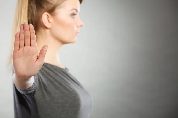 Assertive woman making stop gesture. — Stock Photo, Image