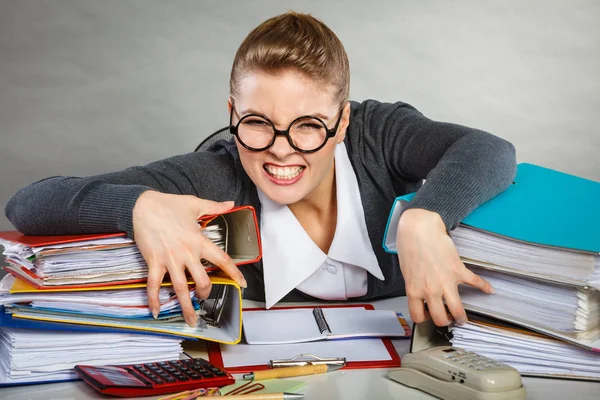 Obsessed female clerk at work. — Stock Photo, Image