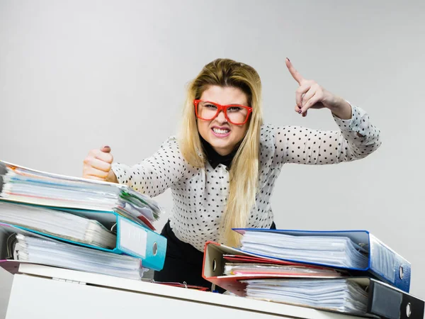 Angry mad bossy businesswoman being furious — Stock Photo, Image