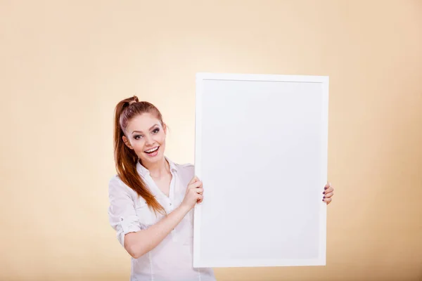 Girl with blank presentation board — Stock Photo, Image