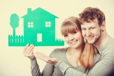 Ekolojik sera ile genç Çift.