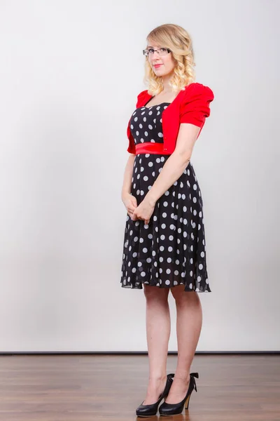 Woman wearing fashion polka dots dress — Stock Photo, Image